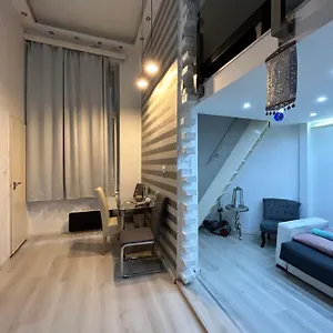  Apartament Roland Downtown - Akacfa