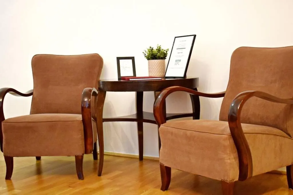 Central Budapest Apartment In Historical Building With Free Private Parking Венгрия